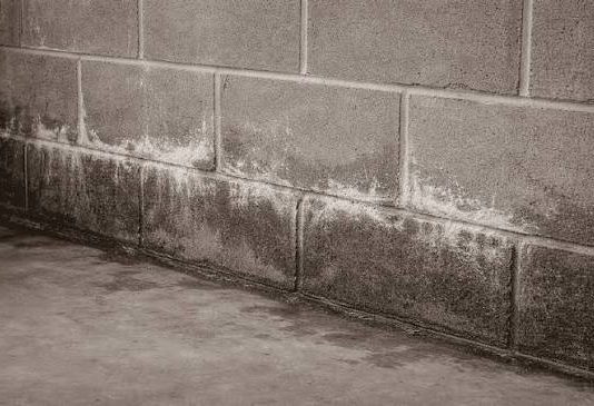 White Powdery Residue on New Concrete: What’s the Issue? retaining walls in Cheltenham